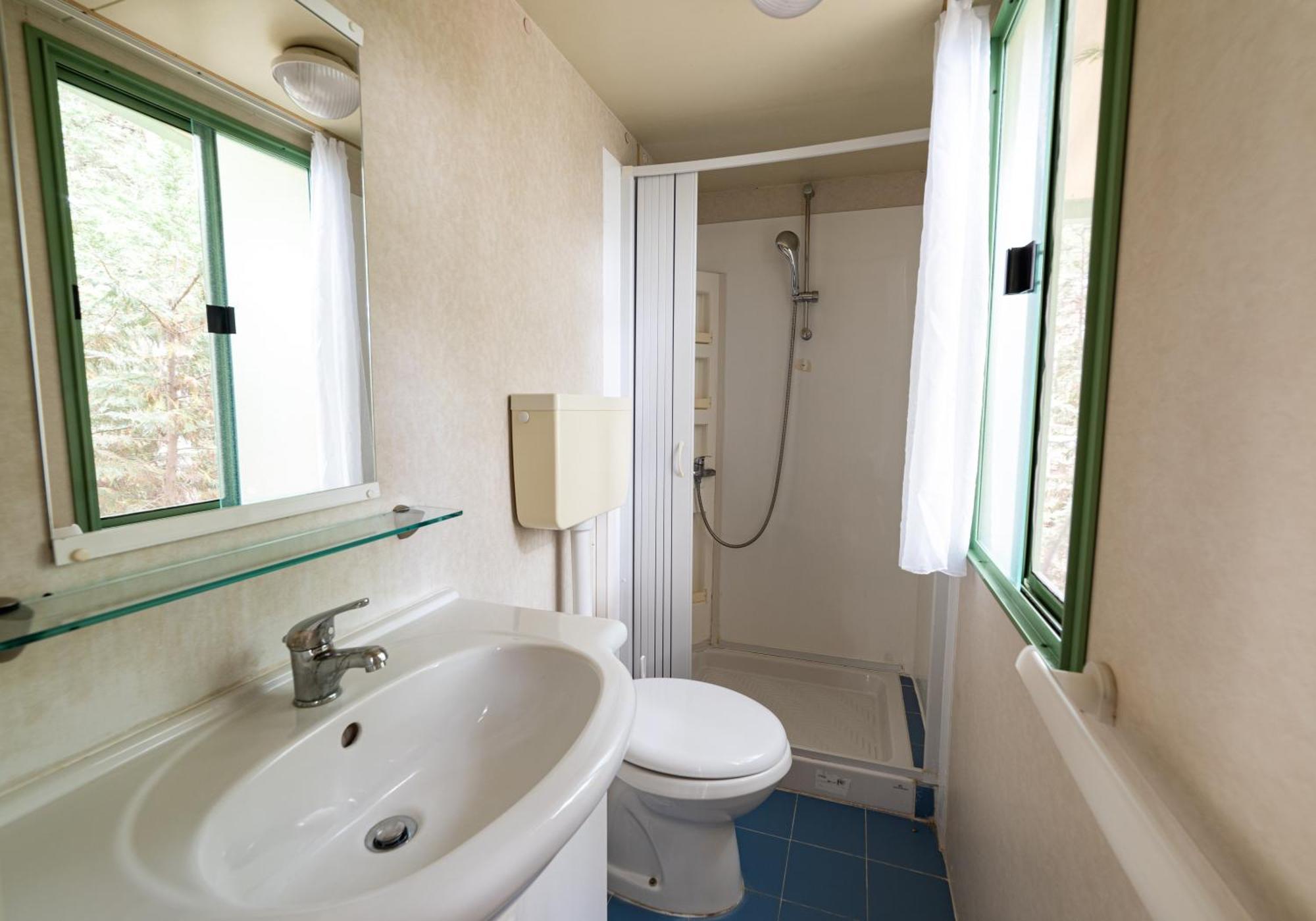 Villaggio Camping Punta Lunga Весте Екстериор снимка