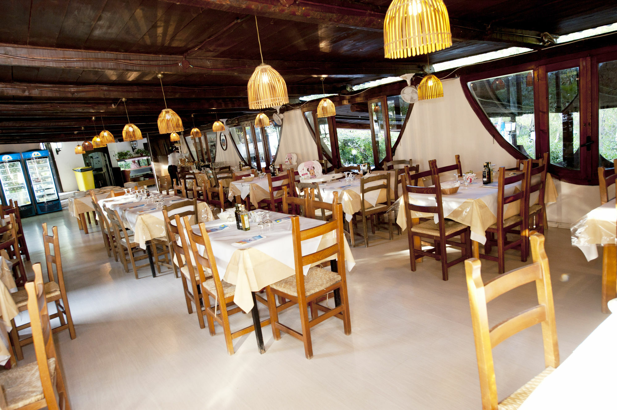 Villaggio Camping Punta Lunga Весте Екстериор снимка